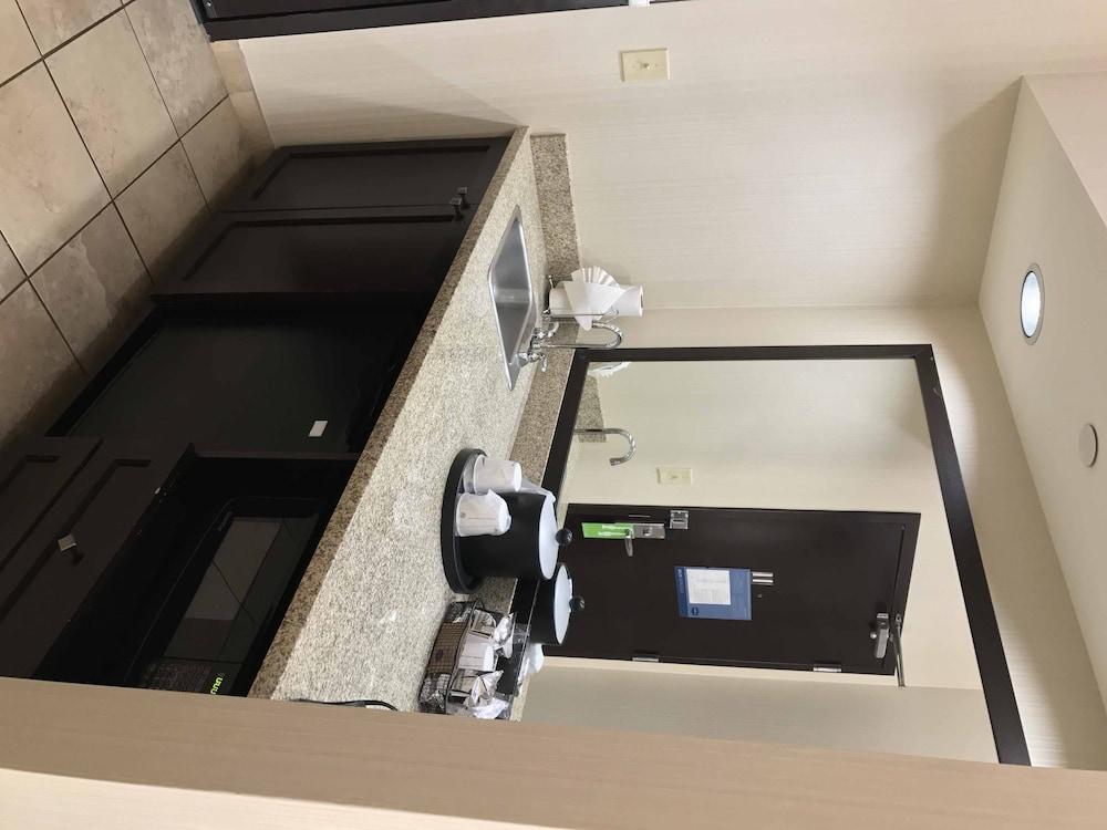 Hampton Inn & Suites Las Vegas South Buitenkant foto